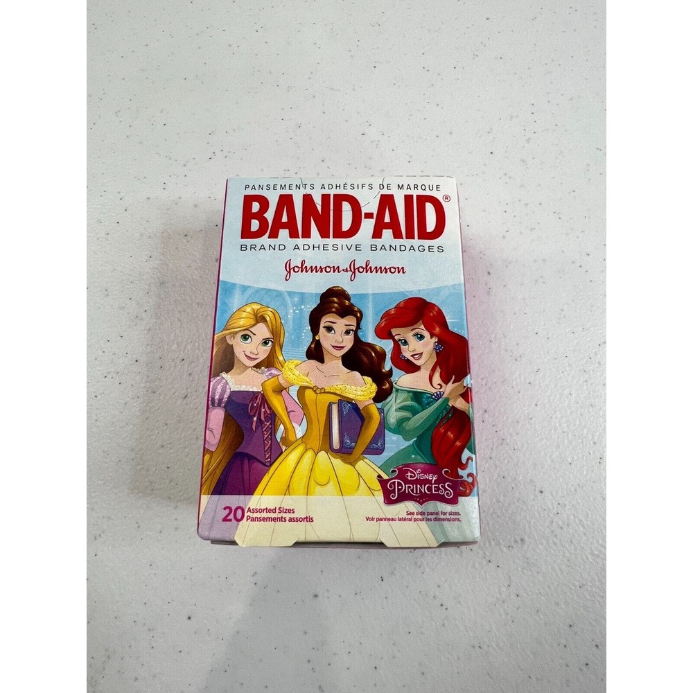 Band Aid Adhesive Bandages Featuring‎ Disney Princesses Assorted Sizes 20 Count